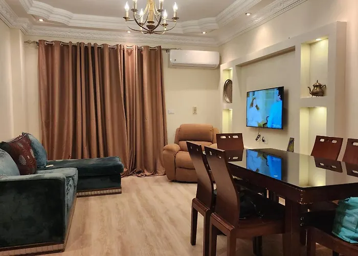 Cozy Apartment In Elsheikh Zayed 1St Floor